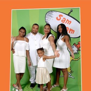 Meet your Posher, Angelo